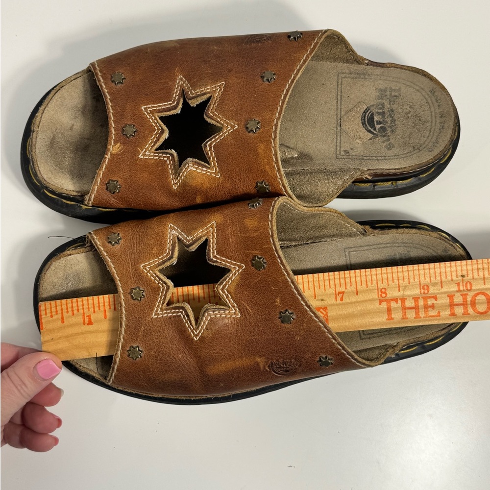 Vintage Dr. Martens Y2K Star Cutout Studded Leather Mule Sandals Brown M10 W11.5 - Picture 8 of 16